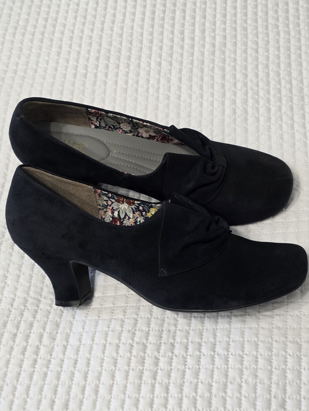 Hotter Black Suede Bow Detail Retro Heeled Pumps
